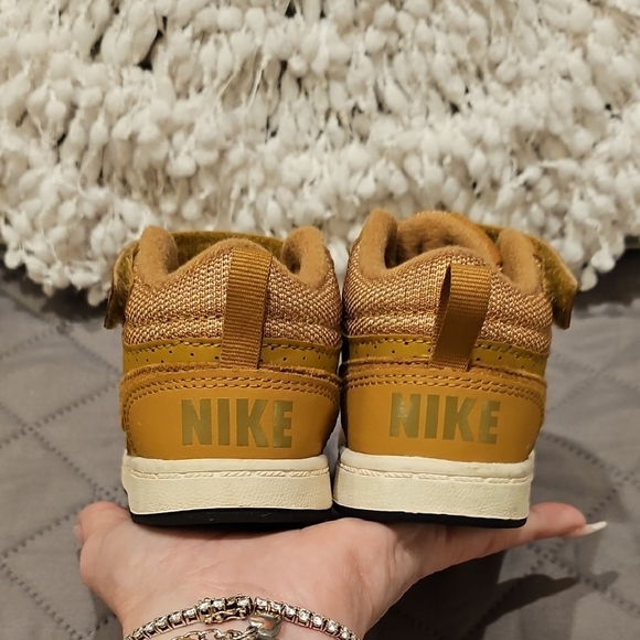 Nike Court Borough Mid Wheat Kids Sneakers - Picture 9 of 16